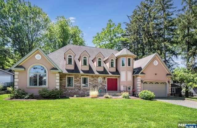 16 Norwood Avenue photos photos