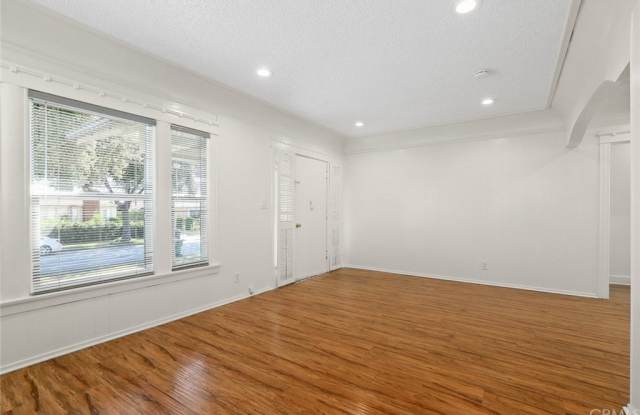 416 S 3rd Street Gallery 4