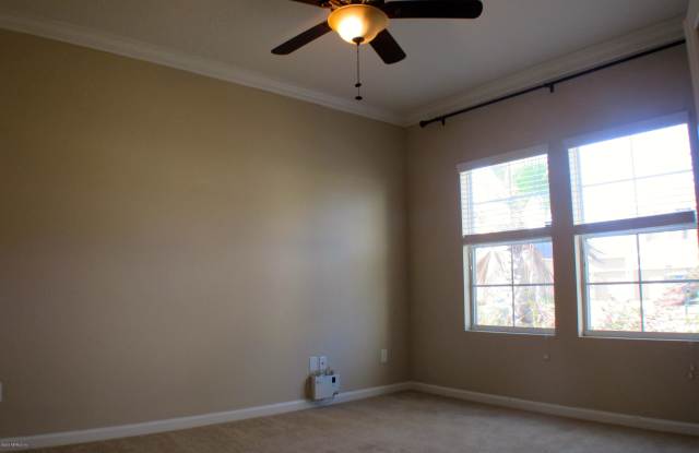 210 BRADFORD LAKE CIR Gallery 4