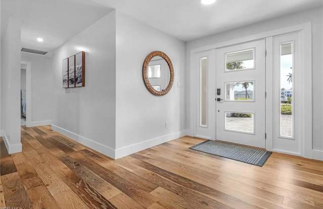 1823 Hurricane Harbor Ln Gallery 3