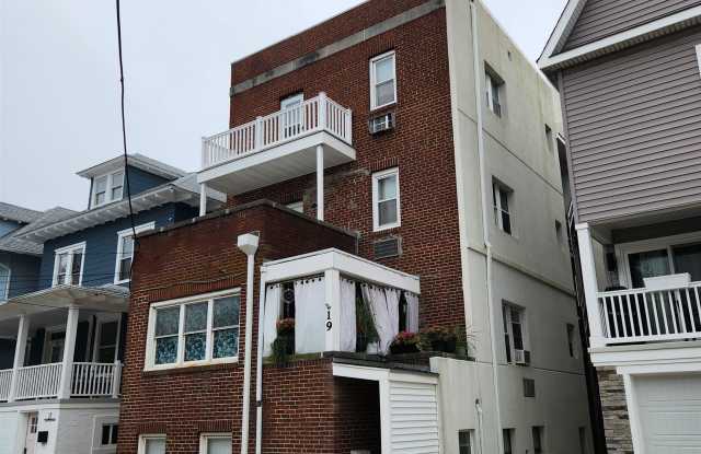 19 S Weymouth Ave - 19 South Weymouth Avenue, Ventnor City, NJ 08406