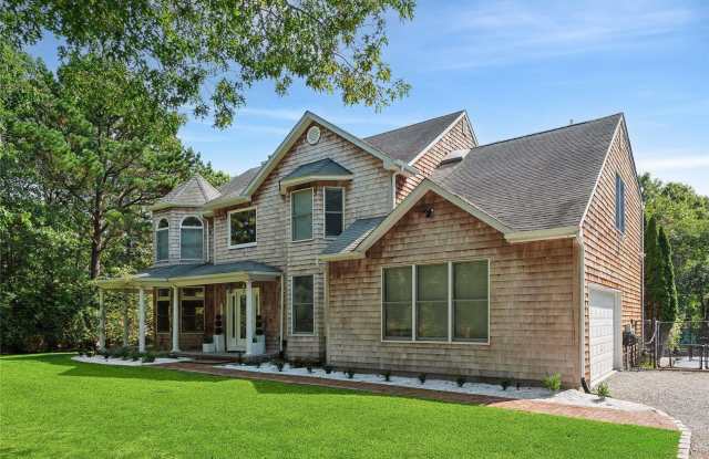 1 Candace Drive photos photos