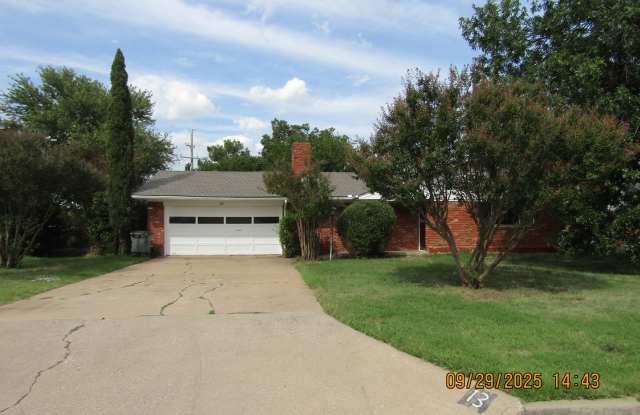 Very nice spacious home! No Carpet! Pet Friendly with Owner Approval! photos photos Very nice spacious home! No Carpet! Pet Friendly with Owner Approval! photos photos