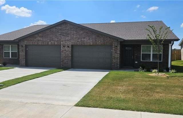 6807 NW Trevy ST photos photos 6807 NW Trevy ST photos photos