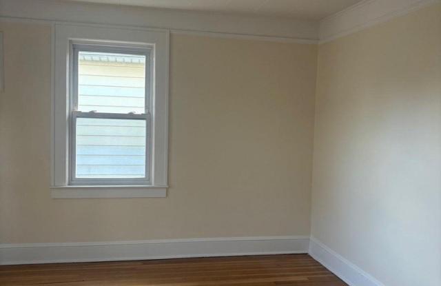 15 Miller Street unit: 15A Lower - 15 Miller Street, Glen Cove, NY 11542