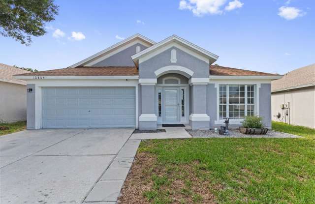 4 Bedroom home located in Riverview photos photos