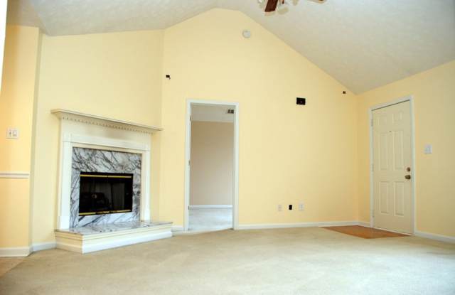 70 Hollow Oaks Court Gallery 4