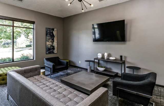 Southwest Gables Gallery 4