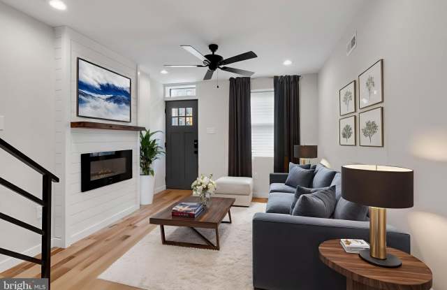 2039 E LETTERLY Street photos photos