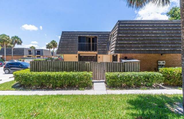 3232 32nd Way - 3232 32nd Way, West Palm Beach, FL 33407