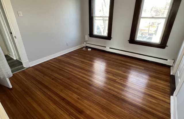 283 Martin St photos photos