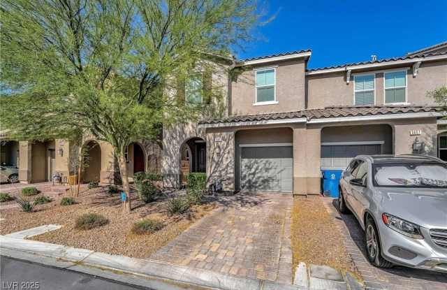 5661 Warm Light Street photos photos