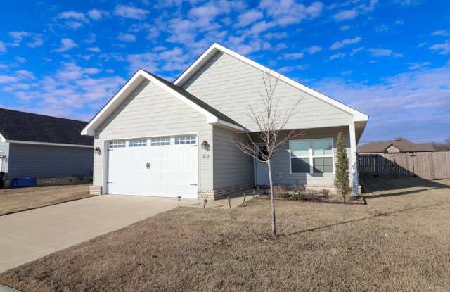 3 Bed / 2 Bath in Vailley View Available NOW! photos photos