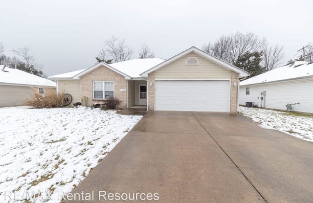 1606 Typhoon Dr - 1606 Typhoon Drive, Columbia, MO 65202