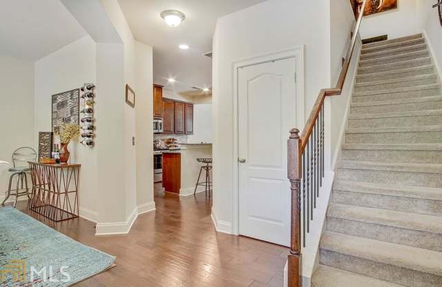 5096 Whiteoak Ter Se Gallery 2