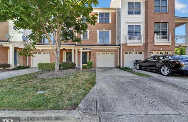 5428 MARSHALLS CHOICE Drive Gallery 1