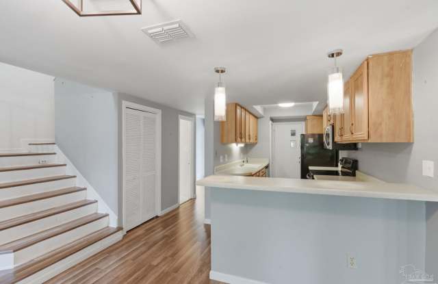 9976 Fairway Villas Ln Gallery 4