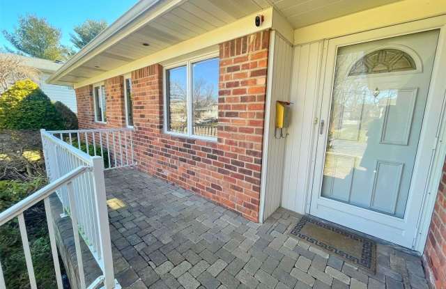 5 Schuyler Drive Gallery 4