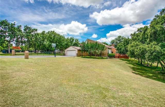 28205 Equestrian - 28205 Equestrian, Fair Oaks Ranch, TX 78015