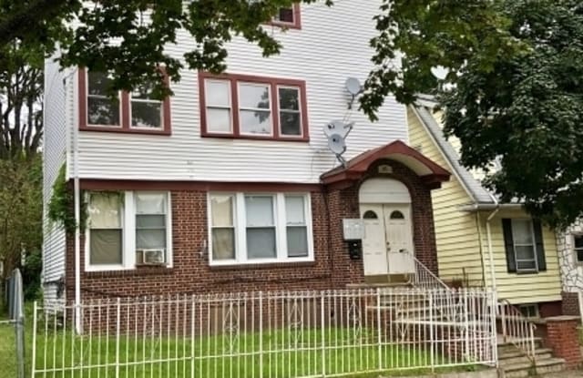 167-169 VASSAR AVE - 167-169 Vassar Avenue, Newark, NJ 07112