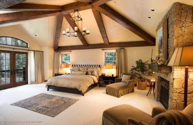 1819 W Maroon Creek Gallery 4