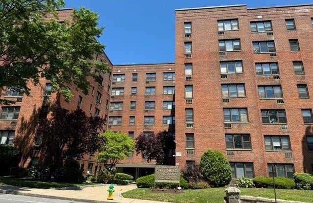 11 Lake Street - 11 Lake Street, White Plains, NY 10603