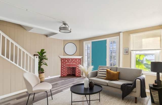 358 E Upsal St photos photos