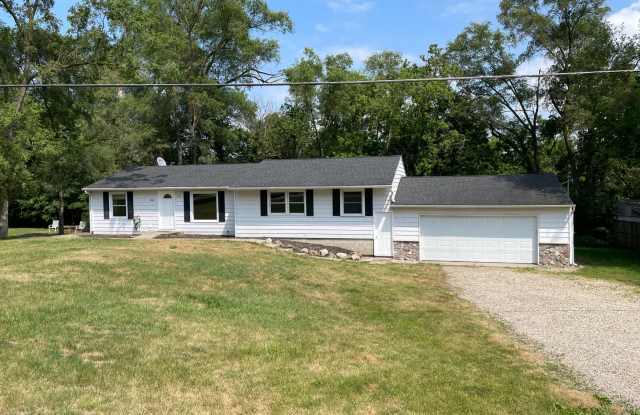 Charming 3-Bedroom Ranch Home in Comstock Park photos photos Charming 3-Bedroom Ranch Home in Comstock Park photos photos