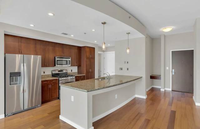 900 20th Ave S photos photos