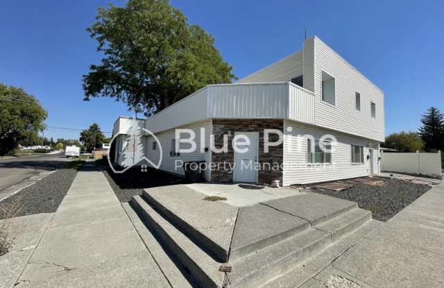 301 East 18th Street photos photos