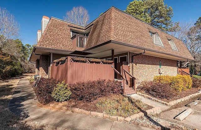 Room in 3 Bedroom Home at Finley Forest Dr photos photos