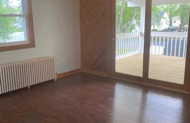 116 S MAIN Street unit: 2 Gallery 2
