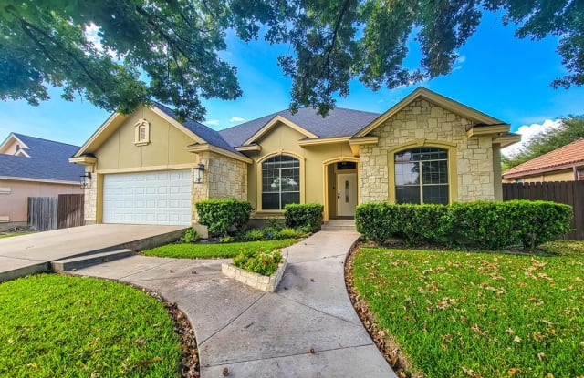 1467 Rockhill Dr - 1467 Rockhill Drive, Eagle Pass, TX 78852