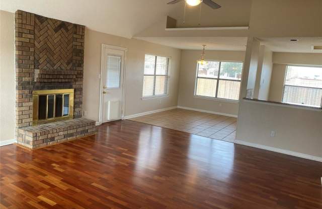 1433 Sedalia Drive Gallery 2