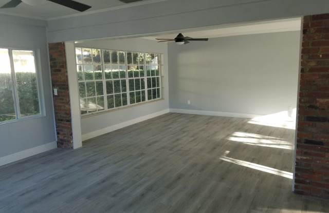 3815 Bay to Bay Blvd - 3815 W Bay To Bay Blvd, Tampa, FL 33629