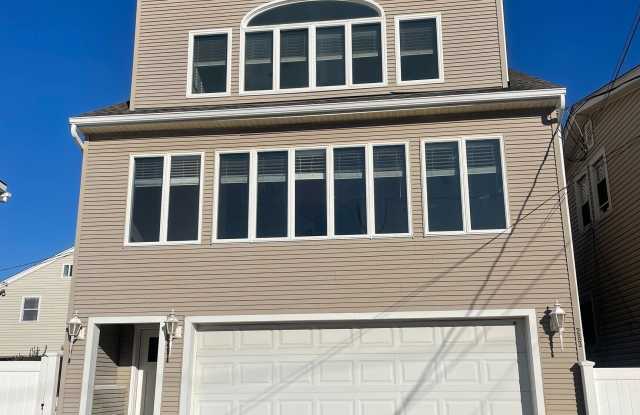 283 Cosey Beach Avenue photos photos