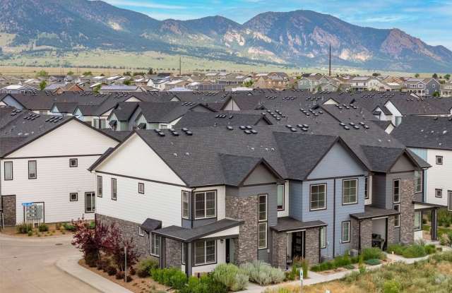 Welcome to Your Arvada Mountain Gateway Townhome photos photos