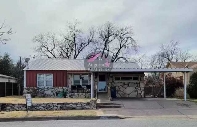 Adorable 3 Bedroom Home! photos photos