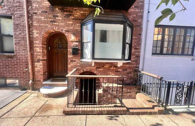 924 CATHARINE Street Gallery 2