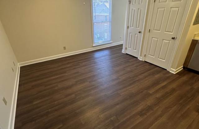 1 Bedroom 1 Bathroom Condo! - 3515 Ivy Commons Drive, Raleigh, NC 27606