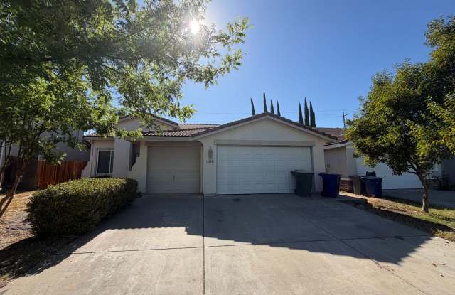 4 bedroom 2 bath house for rent photos photos