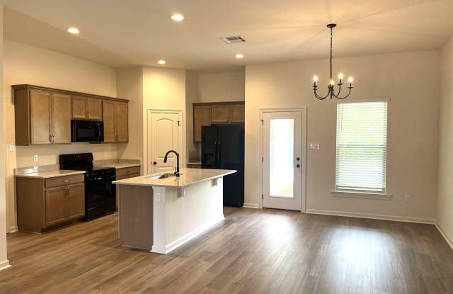 35657 Woodland Ridge Dr Gallery 2