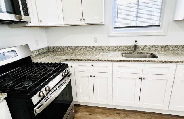 473 GROVE ST photos photos