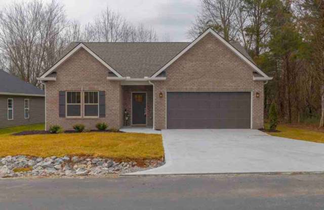 Loudon 37774 - Charming 2 bedroom, 2 bath home with a 2-car garage - Contact Susan Niedergeses (865) 302-4722 photos photos