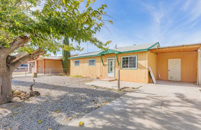 Charmful Remodeled Home with Refrigerated Air photos photos