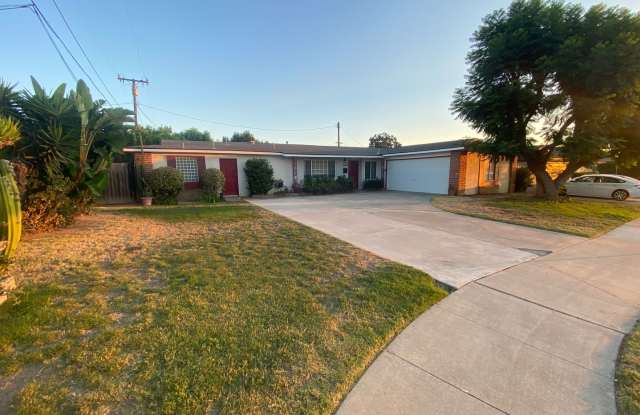 Extremely Spacious 4 Bedroom Home For Rent in the City of Orange! photos photos Extremely Spacious 4 Bedroom Home For Rent in the City of Orange! photos photos