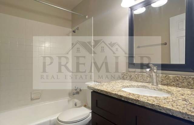 6039 Barton Dr Shawnee, KS 66203 1 bed 1 bath 2nd floor unit Rent $875 Deposit $875 Gallery 2