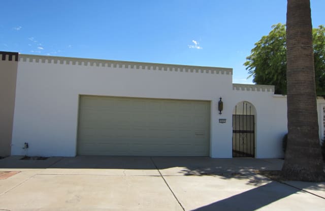 317 W Laguna Dr - 317 West Laguna Drive, Tempe, AZ 85282