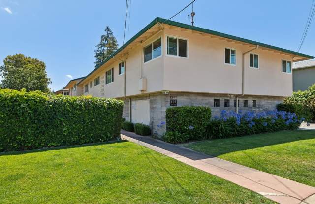 Light-Filled Garden-Level Apartment Near Downtown Menlo Park photos photos