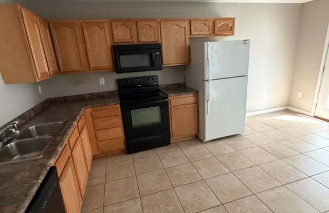 3 Bed 2 Bath for Rent Townhouse Benton Ky Gallery 3